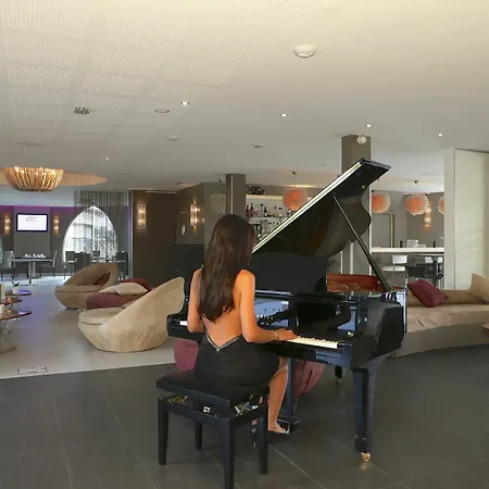 Hotel Oz'inn & 5*