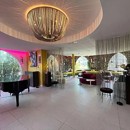 Hotel Oz'inn &