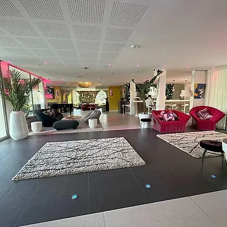 Oz'inn & Hotel Agde