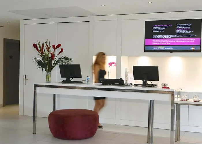 Oz'inn & Отель Агд